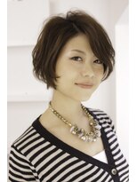 ルコア(LECOEN) カジュアルさと上品さのいいバランス フェミニンショート