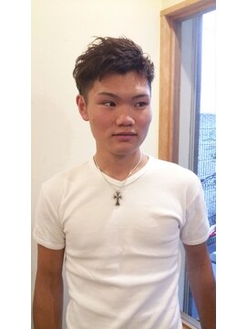 スーノ(suno) 刈り上げで男らしく！ピンパーマショートスタイル
