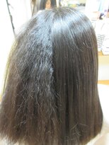 ヨシユキコンディショニング ダメージレスな縮毛矯正「強いくせ毛～ダメージ毛まで対応」116