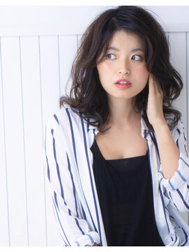 エム インターナショナル 白岡 キュート(EMU international CUTE) かきあげスタイル＊大人っぽさを前面に出した大人巻き髪★白岡