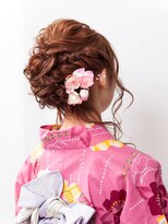 エストラスト 京都本店(s_trust)&nbsp;浴衣にはコレ！編み込み崩しふんわりアップスタイル