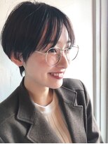 オフィスでも好印象！大人かわいい小顔ショート《表参道》