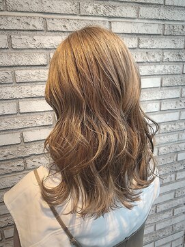 トニーアンドガイ 広尾店(TONI & GUY) ベージュセミロングヘア/ミルクティアッシュ/20代30代40代