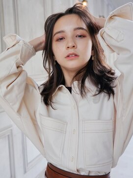 ナンバー デセオ 吉祥寺(N° deseo) 濡れ髪　切りっぱなし　オリーブカラー　セミウェットウェーブ