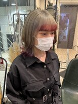 ヘアーアンドメイク ビス(HAIR&MAKE bis)&nbsp;【個性派】流行りのエンドカラー☆グレー×ピンク　【多田華歌】