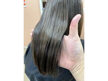 サロンドエスダッシュ(Salon de S')