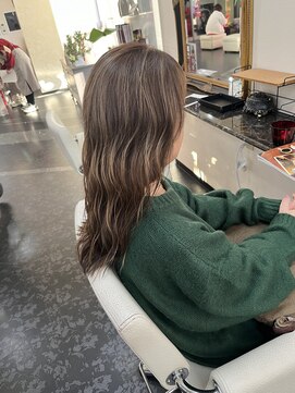 アイズ 渋沢(AIZU) 大人ミルクティーハイライト