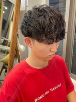 ハニー 町田(HONEY) スパイラルマッシュ　ニュアンスパーマ　黒髪　ツーブロック