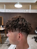 ビスポーク(BESPOKE)&nbsp;安定のカッコよさ◎ツイスパ×マッシュ×スキンフェード