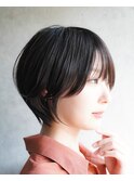 大人可愛い20代30代40代黒髪前下がりショートボブ丸みショート◎