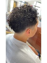 ヘアサロンナンバーワンクラブ上和田本店&nbsp;ローフェード×ハードパーマ