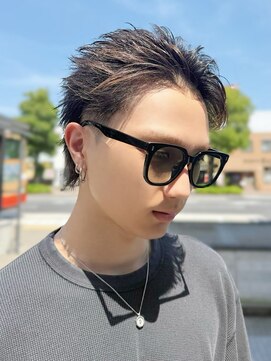 スラッシュ(SLASH) スパイキーショート/短髪/アップバング/刈り上げ/姫路