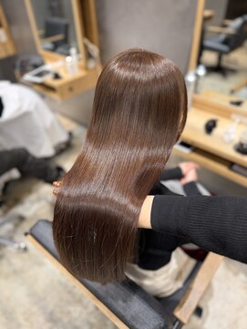 アイニティ(Inity) 透明感ベージュカラー