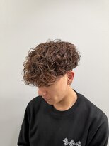 フライ 東通り店(Frei) スペインカール×ブラウン