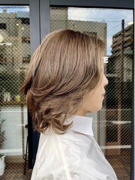 シーインフィニート 清澄白河 現代美術館MOT前店(C∞) ミディアムレイヤー アッシュハイライト