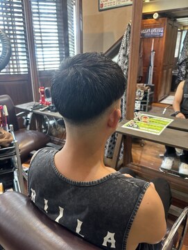 リットジェンツ 千葉(Lit Gents) ミドルスキンフェード