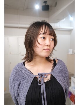 フルールデリズ(fleur de lis) 顔周りレイヤーカット