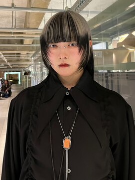 ロジ(loji) フェイスレイヤー×モノトーンデザインカラー