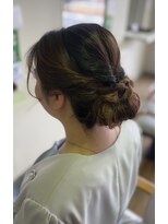 キハラ KIHARA 和泉中央店&nbsp;★シンプルヘアセット×ギブソンタック