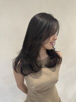 ザック ヴィ(ZACC vie) グレージュ レイヤーカット セミロング 20代30代40代