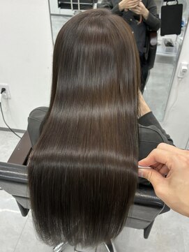 ロムーク 表参道(LOMKH) ロングレイヤーカット顔周りシールエクステ秋ヘーゼルグレージュ