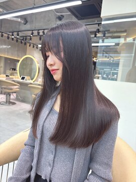 ロンドメリア 天神大名店(Lond Melia) 黒髪カタログ/オリーブグレー/小顔に見せるヘア/クラゲヘアー