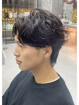 デュー 栄(DEW) 【DEW】フェザーパーマ/フェザーショート/センターパート