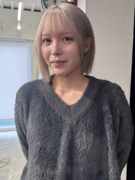 メゾン 心斎橋店(Maison) ホワイトベージュ（ブリーチ2回~）