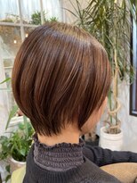 ヴィアンカ(Vianca)&nbsp;抜け感大人ショートボブ