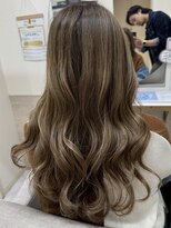 アストレアバイニケ(ASTRAEA by nike)&nbsp;白髪ぼかし×ロング
