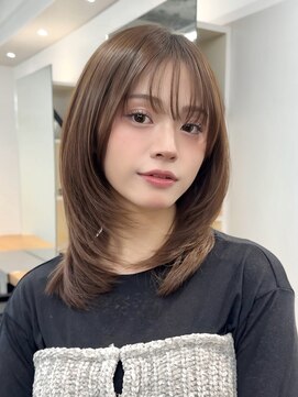 アビー(ABBEY3) レイヤーカットミディアムレイヤーハッシュカットハイレイヤー