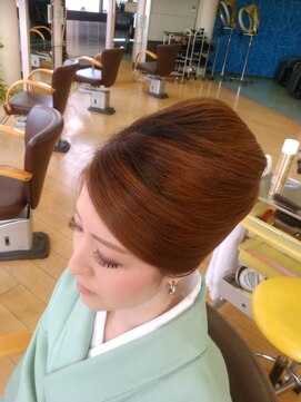 エモーシオン(HAIR CREATE EMOTION) アップスタイル