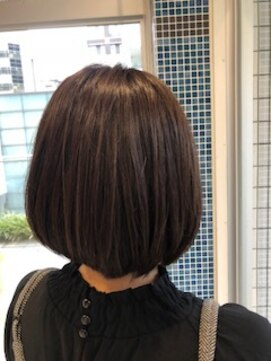 スタジオ アルファプラス 日暮里店(studio α+) レイヤーボブ×アッシュベリーショコラ♪