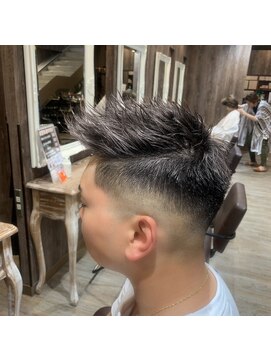 ヘアーアンドリラックス 十日市場店(hair & relax y-21) フェードグレー