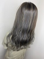 フロート 小阪店(float)&nbsp;アッシュグレー_マロンベージュ Aラインボブ かきあげ