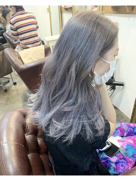 トロニー(TLONY) シルバーアッシュ　stylist/miaki