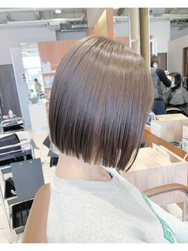 美容室エクストラアーツジャパン(X ARTS JAPAN) 切りっぱなしボブ/スッキリボブ/ツヤ髪/サラサラ/ストレート