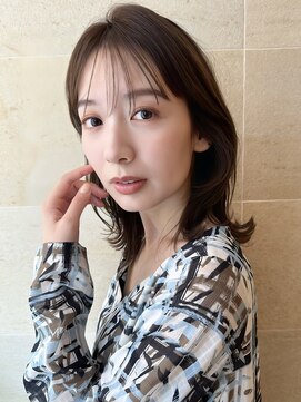 ビュートリアム265(BEAUTRIUM 265) ミディアム/くびれレイヤー/レイヤーカット/顔周りカット/銀座