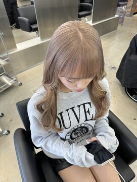 ペレ 栄店(PELE) デザインカラー/レイヤーカット/ウェットヘア/オリーブベージュ