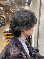 カーニー 上野(kearny)&nbsp;波巻きスパイラルパーマ/前上がりウルフ/ウルフパーマ