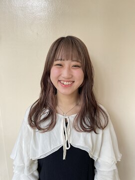 クンクンルーホーライシー(KUN KUN LU HO laishi) 顔まわりカットとイヤリングカラー