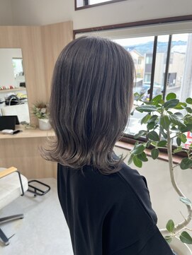 メロウ(mellow) ダブルカラー×ホワイトシルバー