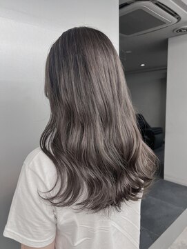 サイ アオヤマ(sai AOYAMA) シルバーグレージュ