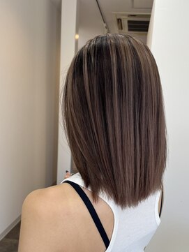ソソ(soso.) 縮毛矯正/ハイライトカラー/ハンサムショート/#4