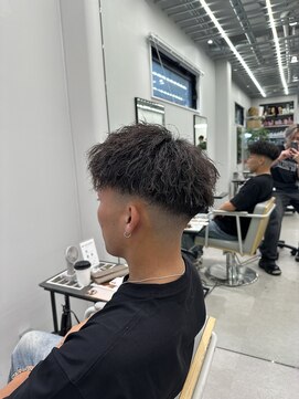 ジュール メンズ 大分(Joule men's) スキンフェード/スパイキーショート/ツイストパーマ/[大分駅]