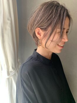 トキ(toki)の写真/【大人ショートヘア】印象を左右する顔周りのカット、髪質や骨格に合わせたスタイルで新しい自分に♪
