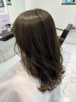 ヘアーアンドフェイス フレンド(HAIR&FACE FRIEND)の写真/お客様の好みに合わせ、似合うスタイルをご提案◎家に帰っても収まりが良く再現しやすいと好評♪