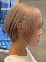 ロウル 池袋(LOWRL)&nbsp;ハイトーンショートで、透け感ミルクティー☆