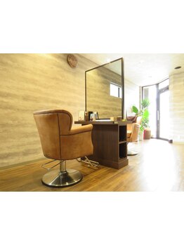 【東金沢/三池栄町】落ち着いた雰囲気でリラックスしながら綺麗に♪大人女性のための隠れ家サロン。