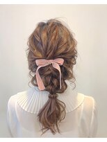 シャルル(charles)&nbsp;ローポニー☆編みおろしアレンジ